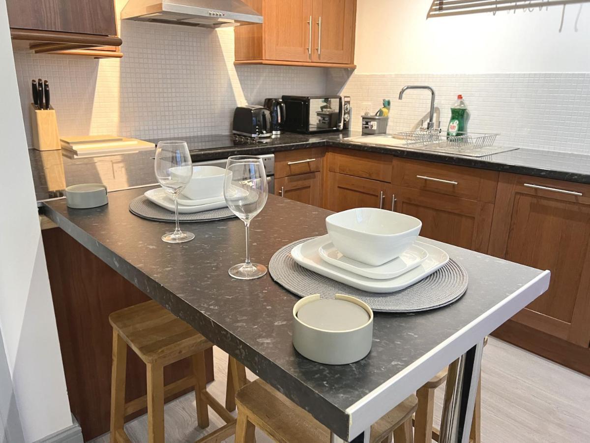 Apartment New Two Bedroom Premium - Skylight - Town Centre Northampton